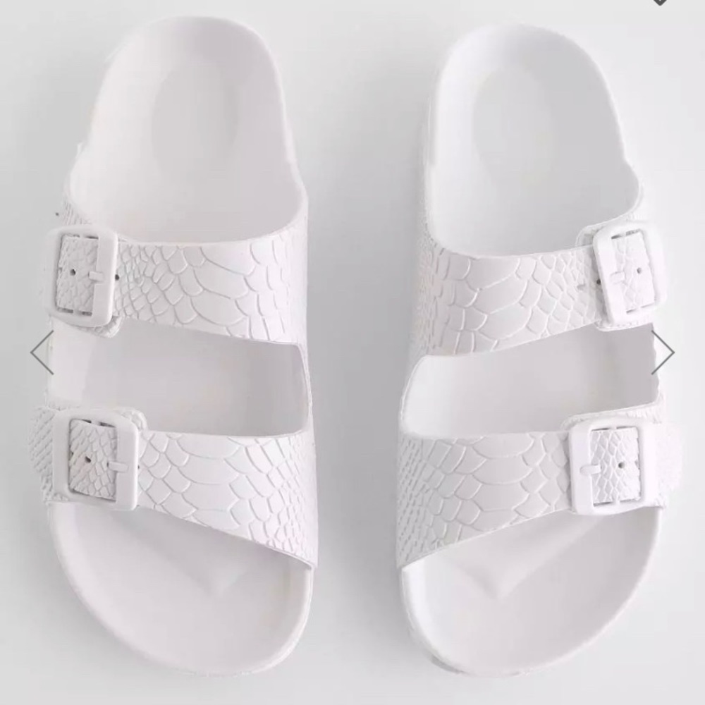 ISO BKE Embossed Tonal Snake Print Sandal